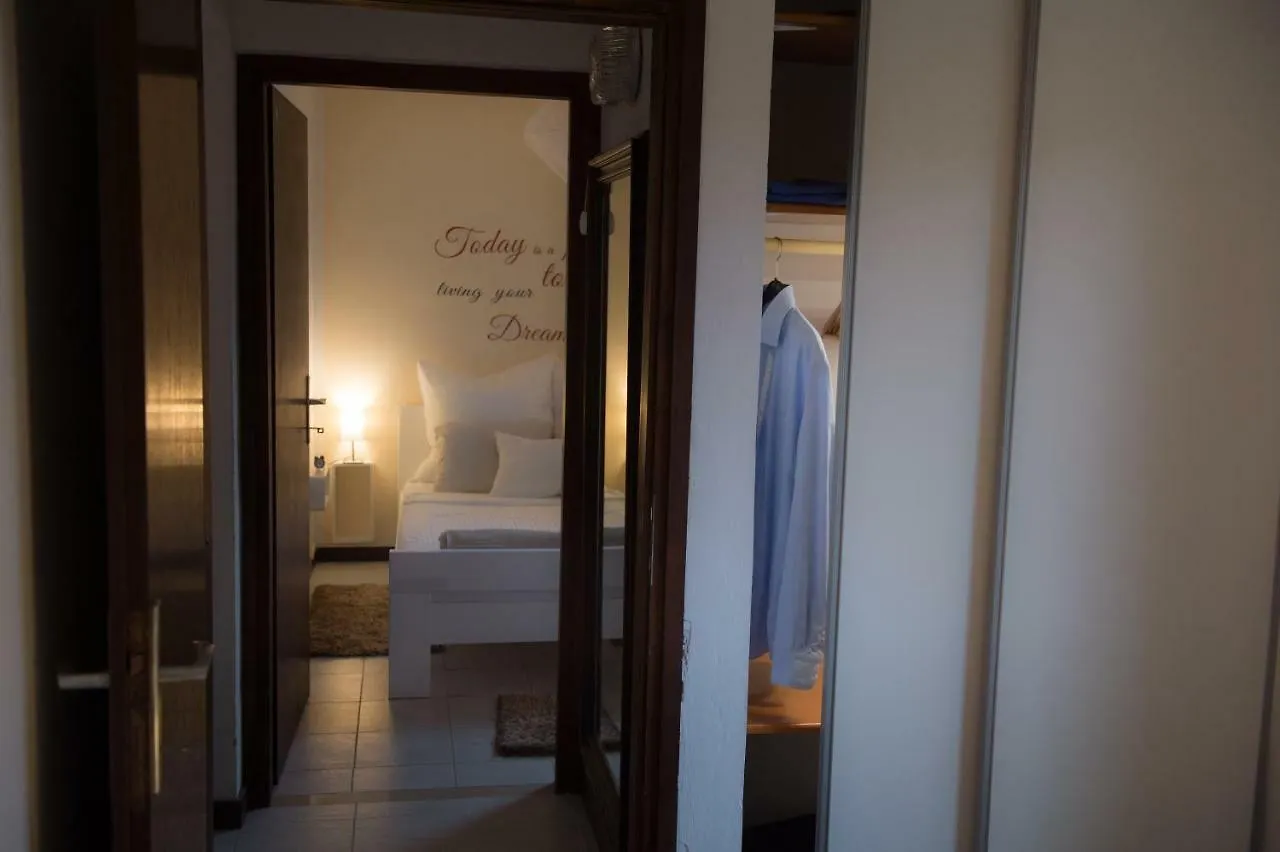 Apartmen Relax 200 M T Beach Rovinj